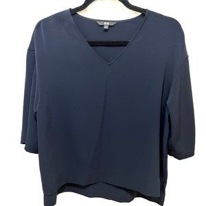 Uniqlo Women's Navy Medium Sleeve Top